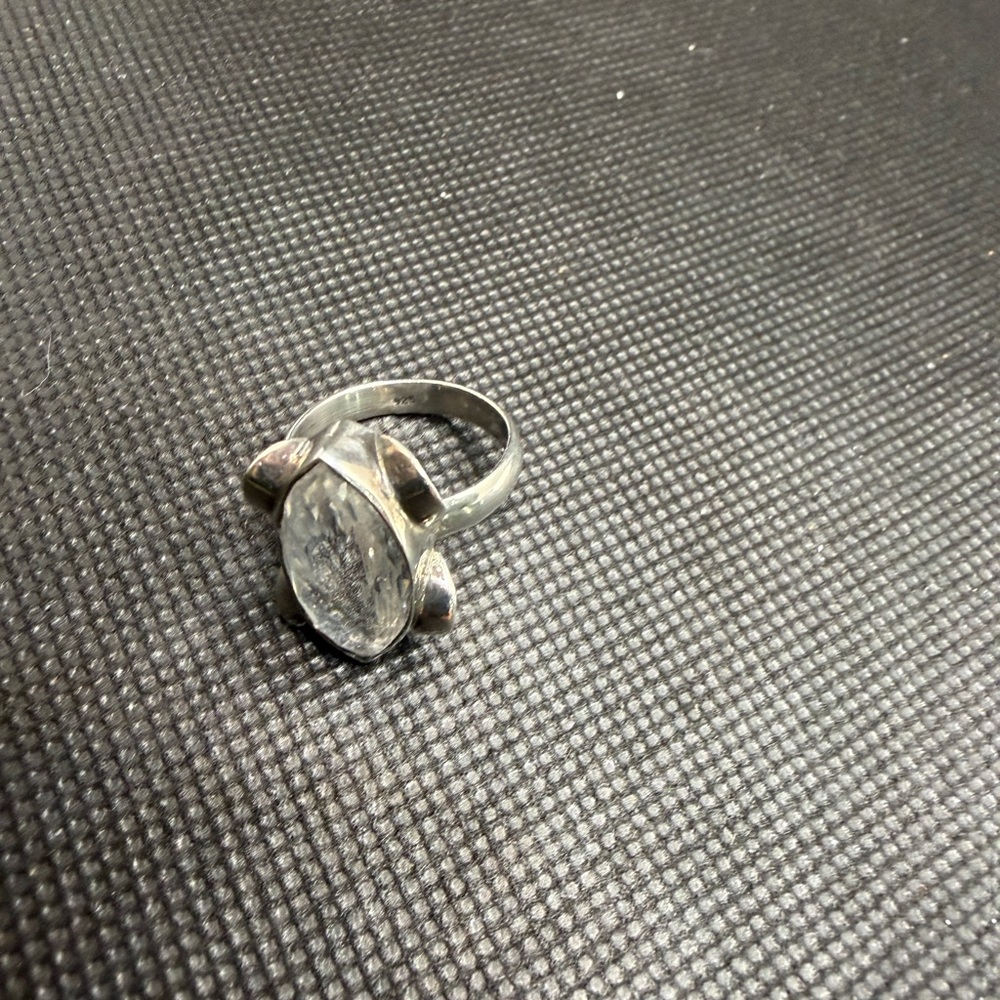 925 Sterling Silver FACETED QUARTZ CRYSTAL Ring Size 7 1/2